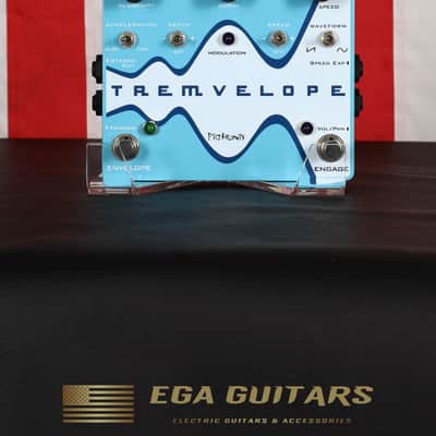 Pigtronix Tremvelope - Blue Graphic image 1