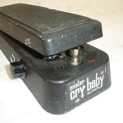 Dunlop EW-95V Mister Cry Baby Super Volume Wah Guitar Effect Pedal image 4