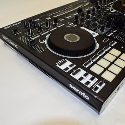 Roland DJ-808 4-Deck Serato DJ Controller image 5