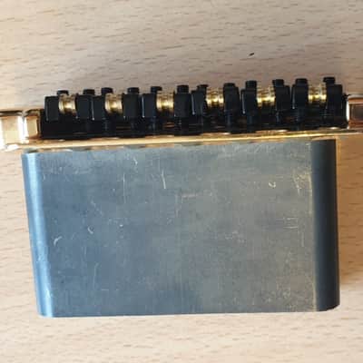 Wilkinson Stratocaster Strat 6 Point Roller Bridge Gold image 3