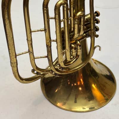 King 1122 Mellophone / Marching French Horn c.1980 w/ Anvil Flight Case – Good Playing Condition image 19
