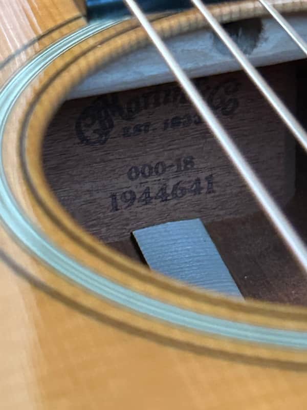 Martin Standard Series 000-18 - 2014 - Natural W/ OHSC - Image 13