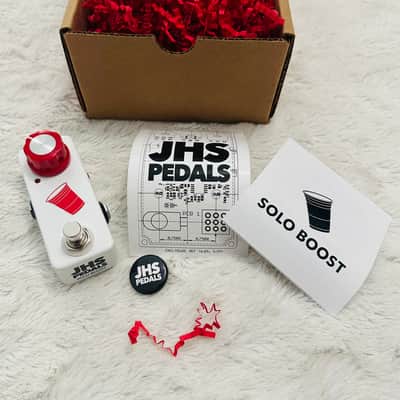 JHS Solo Boost 2022 - White / Red image 1