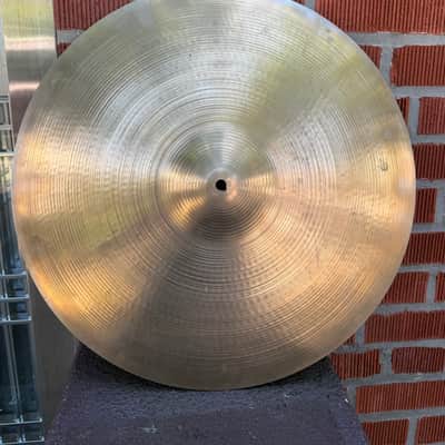 Zildjian Avedis 1970s Vintage 20” Ride image 4