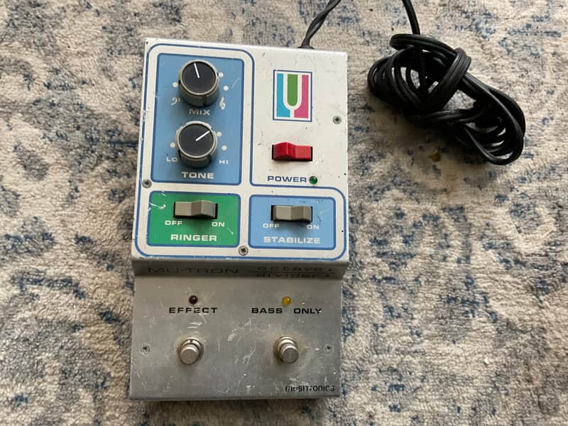 Mu-Tron Octave Divider