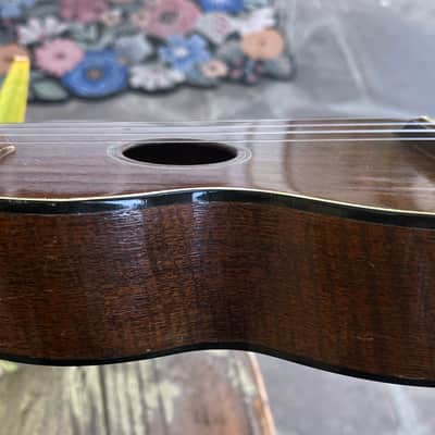 Regal / Lyon & Healy Deluxe mahogany Soprano 1920s - Vintage patina image 6