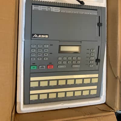 Alesis HR-16 with original box and manual image 2