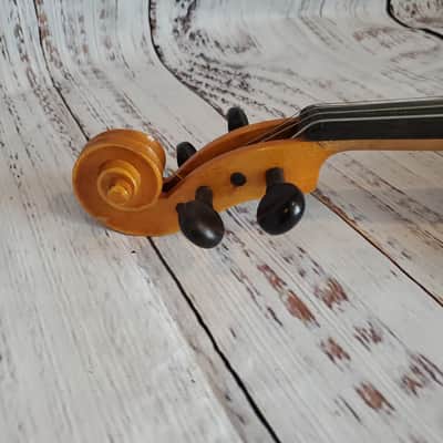 Cremona 1/2 size Violin with case and Glasser bow image 5