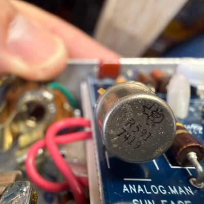 Analogman Sun Face HG SD TI Germanium Fuzz 2013 - Gold image 11
