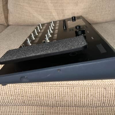 Line 6 Helix Floor Purchased 2025, Excellent Condition, Includes Original Packing Material and Shipping Boxes image 7