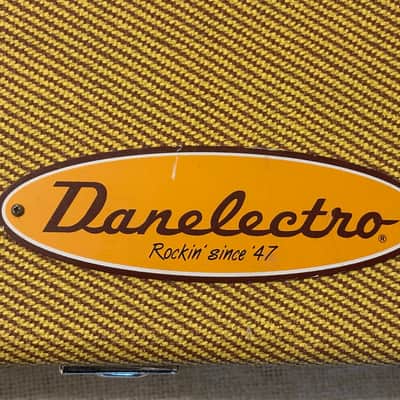 1999 Danelectro Tweed Hardshell Case + Key Yellow Plush Interior Out of Production Fits U1 / U2 / U3 / DC Models & More image 2