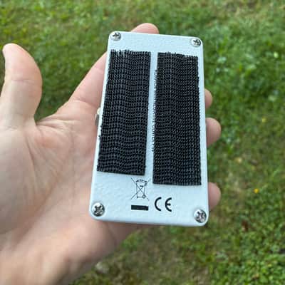 Xotic RC Booster 2002 - 2016 - White image 2