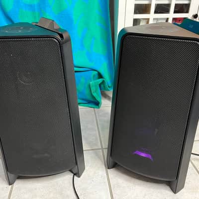 "Two" Samsung MX-T40 300W Sound Tower Wireless Bluetooth Speakers, with remote. image 4
