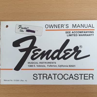 [Vintage] Fender Stratocaster Owner's Manual 1977 (#2) image 1