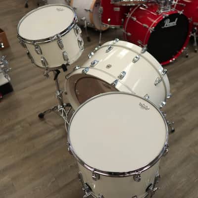 Pre-Owned Custom 90s Ludwig Maple 3-Piece Shell Pack 14/18/26 w/ Re-Rings & Custom Bearing Edges image 4