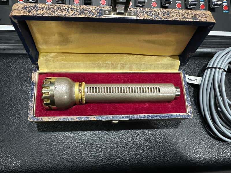 AKG D 19 Cardioid Dynamic Microphone 1960s - Gold/Gray image 1