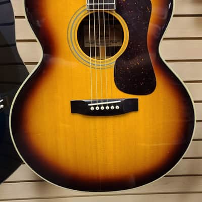 Fender FJ-70 1981 Tabaco Burst image 3