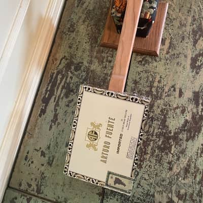 Taconic #208 4 String Electric Cigar Box Concert Ukulele - Arturo Fuente Curly Head - Video image 11