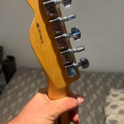 Fender American Professional Telecaster Deluxe Shawbucker with Rosewood Fretboard 2017 - 2019 - Candy Apple Red image 2
