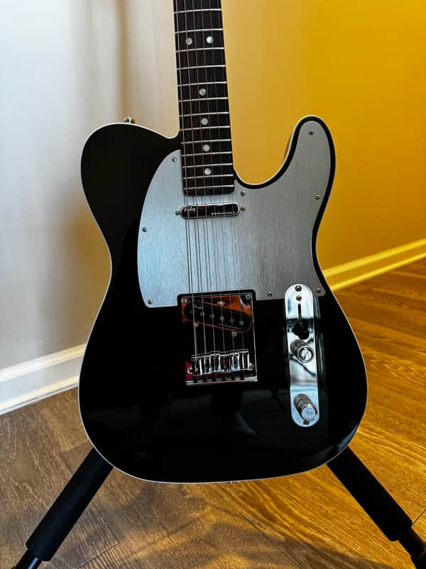 Used/ Mint Fender American Ultra II Telecaster with Ebony Fretboard 2024 - Present - Texas Tea