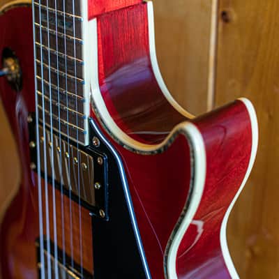 AIO Wolf WLP 750T Electric Guitar - Cherry Burst w/Gator GWE-LPS-BLK Case image 4