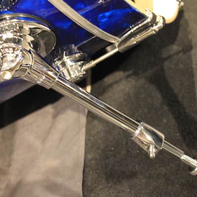 DW Collectors SCC Maple 5pcs (22-10-12-14-16) Blue Moonstone Drum Set - New! image 5