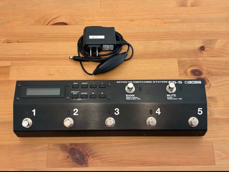 Boss ES-5 Effects Switching System