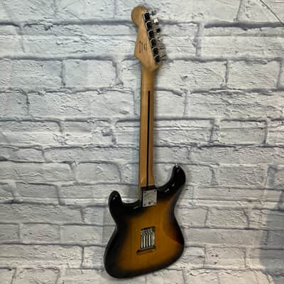 Squier Bullet Stratocaster Sunburst image 6
