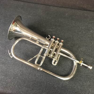 Conn 25A Switzerland Flugelhorn w/ Case and Mouthpiece image 2
