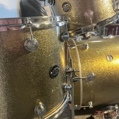 DW Performance 20,10,12,14 Maple Drum Kit - Gold Sparkle image 4