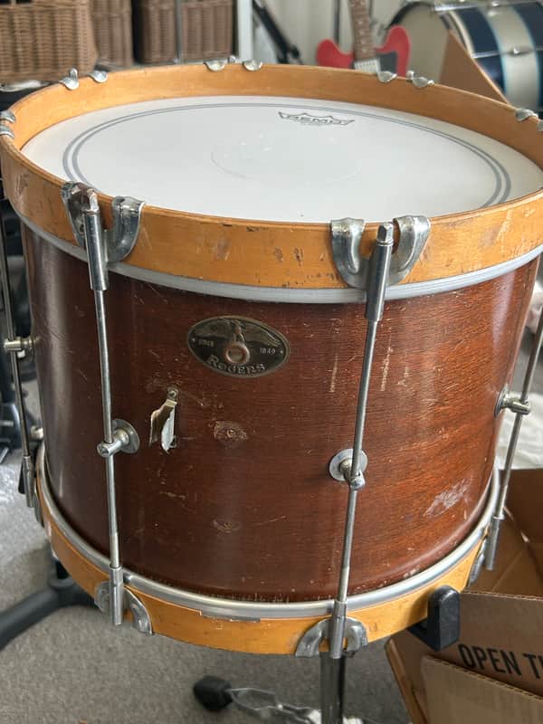 Rogers 10x14 Eagle Badge Mahogany Newport Field Drum image 1