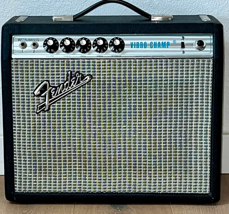 Vintage Vibro Champ Deal: 1978 Fender Silverface Combo for $895