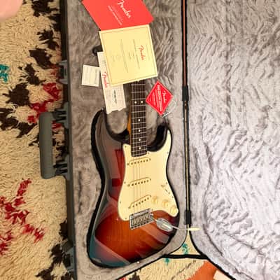 Fender American Professional II Stratocaster with Rosewood Fretboard 2020 - Present - 3-Color Sunburst image 12