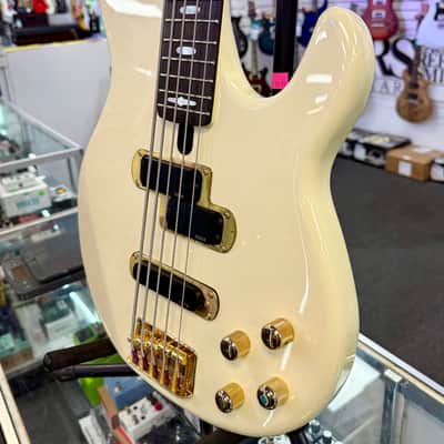Yamaha BB5000-A 5 String Bass Neck Thru, Active Electronics, Cream White - Pre Owned image 7