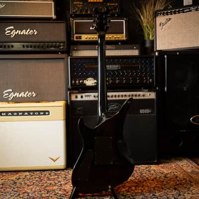 Schecter Synyster Gates Signature Synyster Custom with Seymour Duncan Pickups 2007 - 2015 - Black with Silver Pinstripes image 9