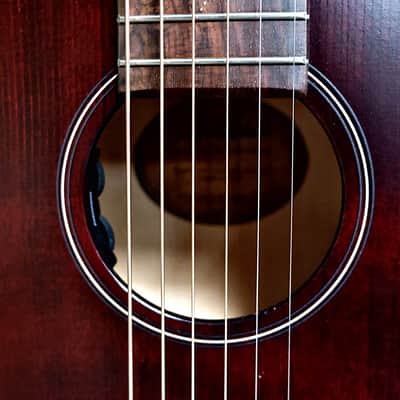 Art&Lutherie Roadhouse Parlor Guitar - Tennessee Red A/E image 8