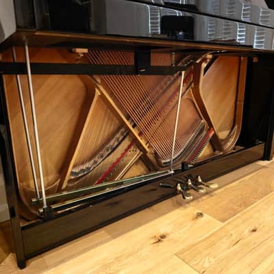 Yamaha C110A early 2000's - Polished Ebony image 9
