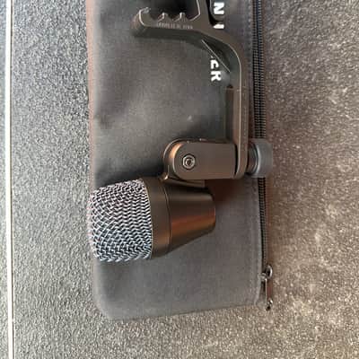 Sennheiser e904 Cardioid Dynamic Drum Microphone with Rim Clip 2004 - Present - Black image 2