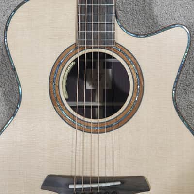 Furch Red Deluxe Gc-SR Spruce and Rosewood Grand Auditorium with Anthem #119407 image 4