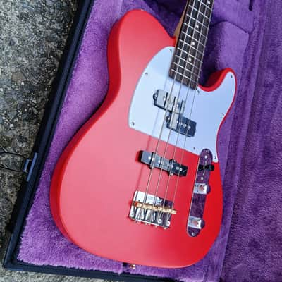 Clip TBS-4 Bass Guitar Short Scale Telebass Retro Red image 5