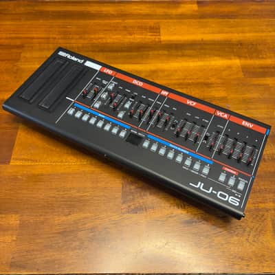 Roland JU-06 Boutique Series Digital Synthesizer Sound Module 2015 - Present - Black image 5