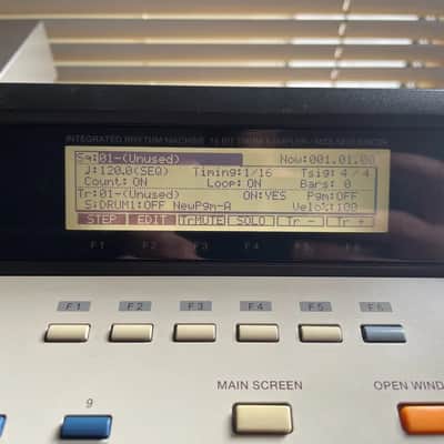 Original Akai LCD 1st GEN 1996 Yellow / Black - for sampler mpc 2000xl z8 z4 - VERY RARE image 2