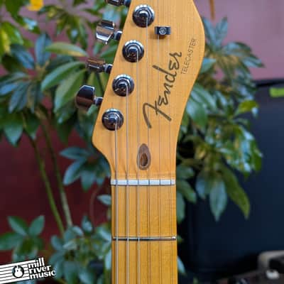 Fender American Ultra II Telecaster – Includes Hardshell Case -Used Excellent image 3