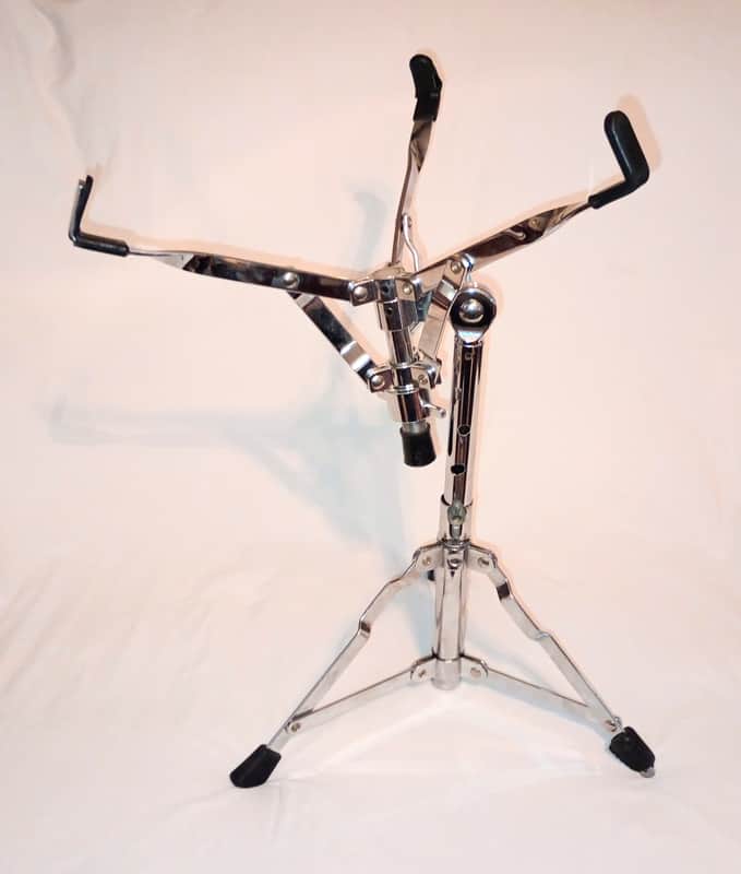UNMARKED LOW BOY SNARE STAND ADJUSTS 18-21"- CHROME- FREE SHIP TO C-USA! image 1