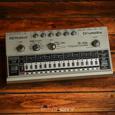 1981 Roland TR-606 Drumatix Drum Machine w/ Extras