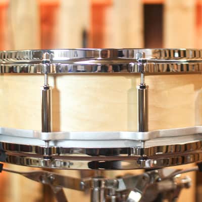 Pearl 14x5 Free Floating Maple Snare Drum image 3