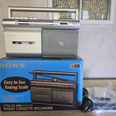 Sony CFM -20 Rare Vintage Recorder Portable Cassette Radio 🔥 NOS Japan Retro image 1