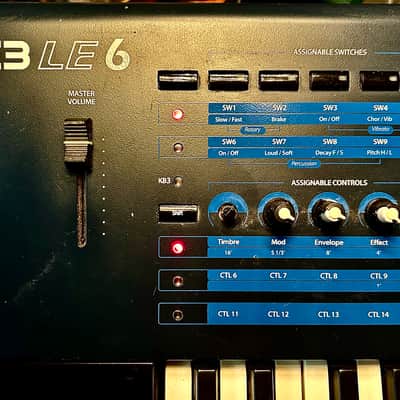 Kurzweil PC3LE6 Performance / MIDI controller Keyboard. + “anvil” case + RokSak gig bag image 4