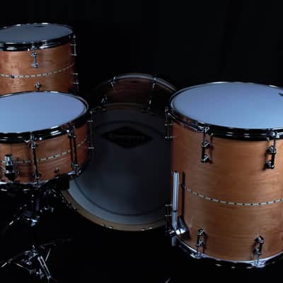 Craviotto Cherry With Maple Inlay 4 Piece Shell Pack image 5