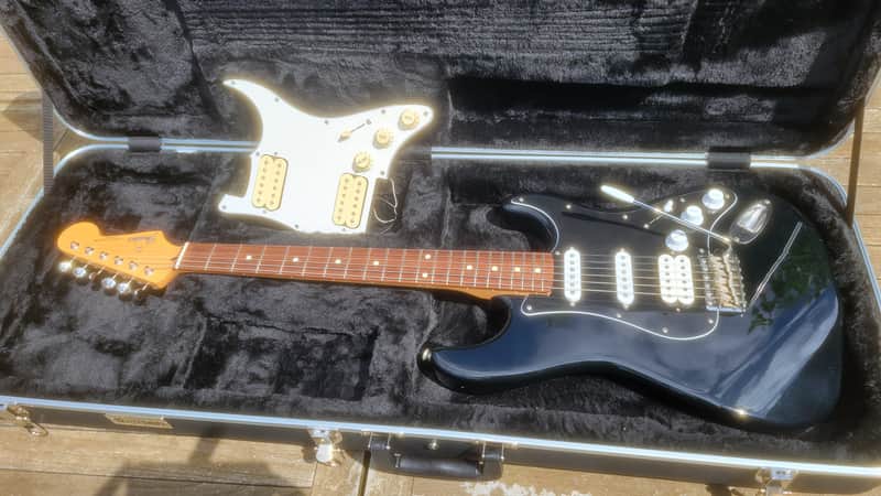Fender Stratocaster ST-43HM made in Japan 2002 - Black image 1